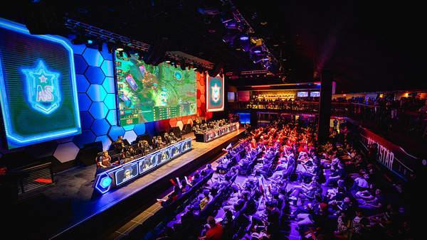 不少球迷晒 不少球迷晒