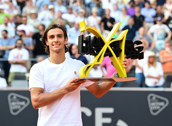 这场比赛中 这场比赛中