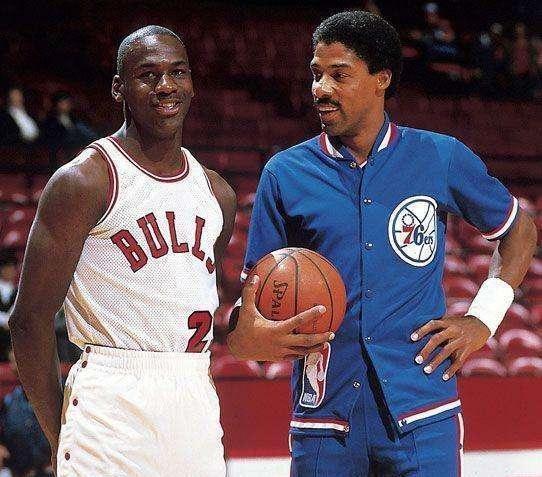 然对球队产 然对球队产