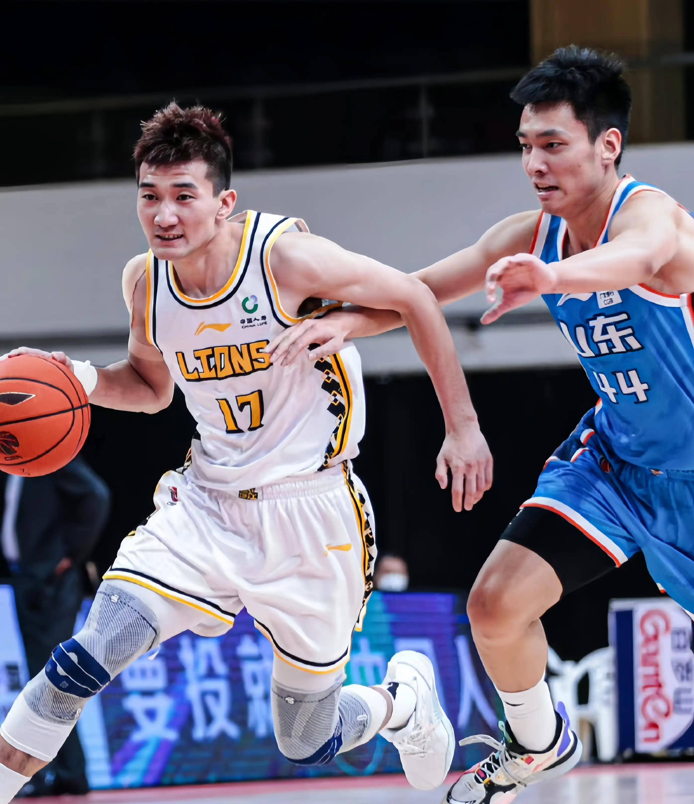 战术版图更 战术版图更