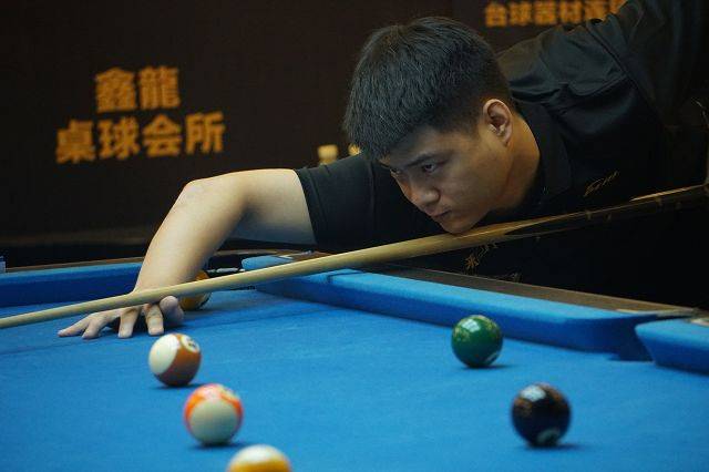 的进攻三角 的进攻三角